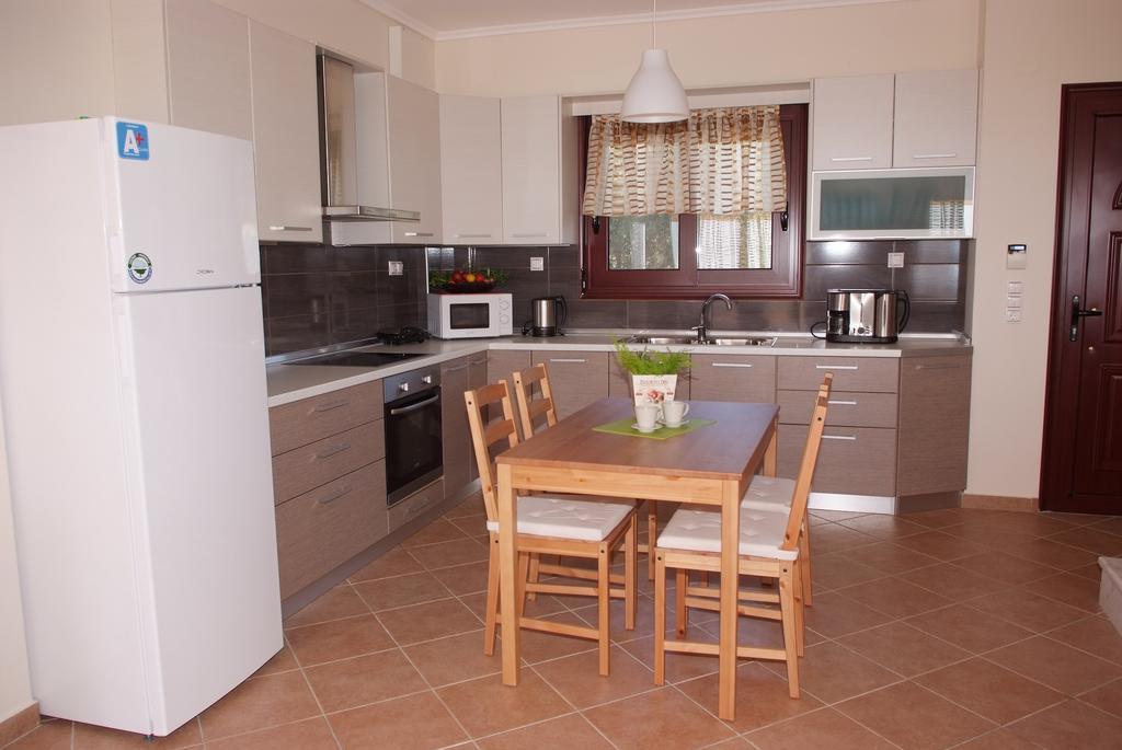Sofia Luxury Maisonettes Nikiti  Chambre photo